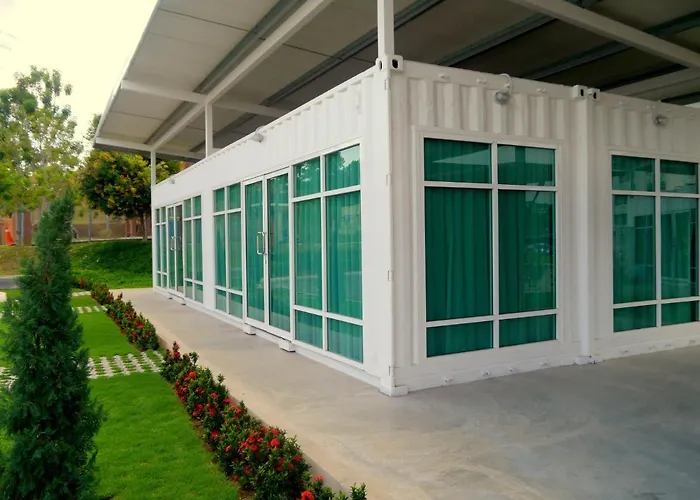 Dash Box Hotel Cyberjaya